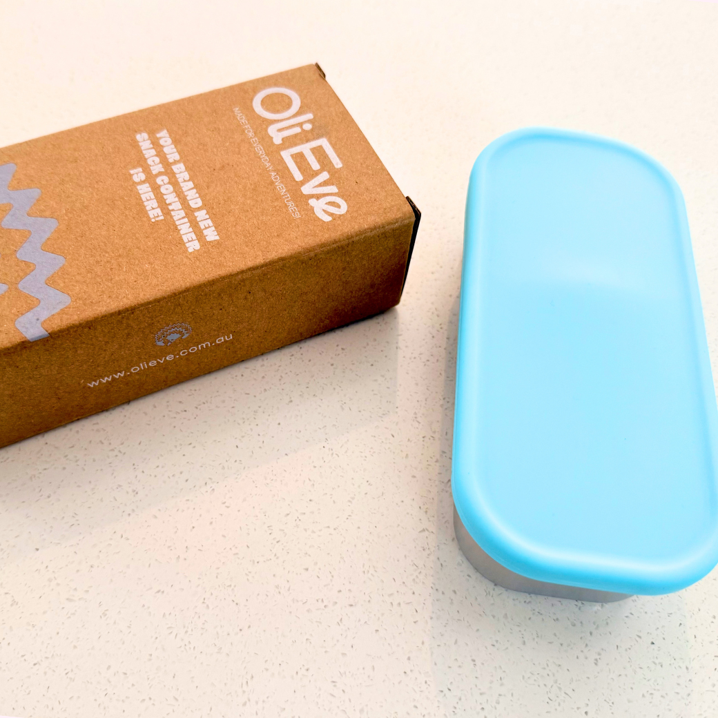 Oli Eve Stainless Steel Snack Container Sea Breeze with packaging